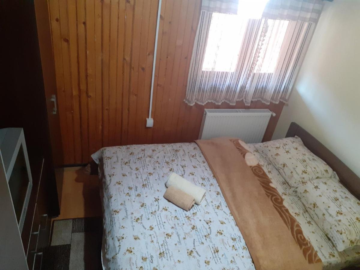 Turizam Koturovic Bed & Breakfast Иваница Екстериор снимка